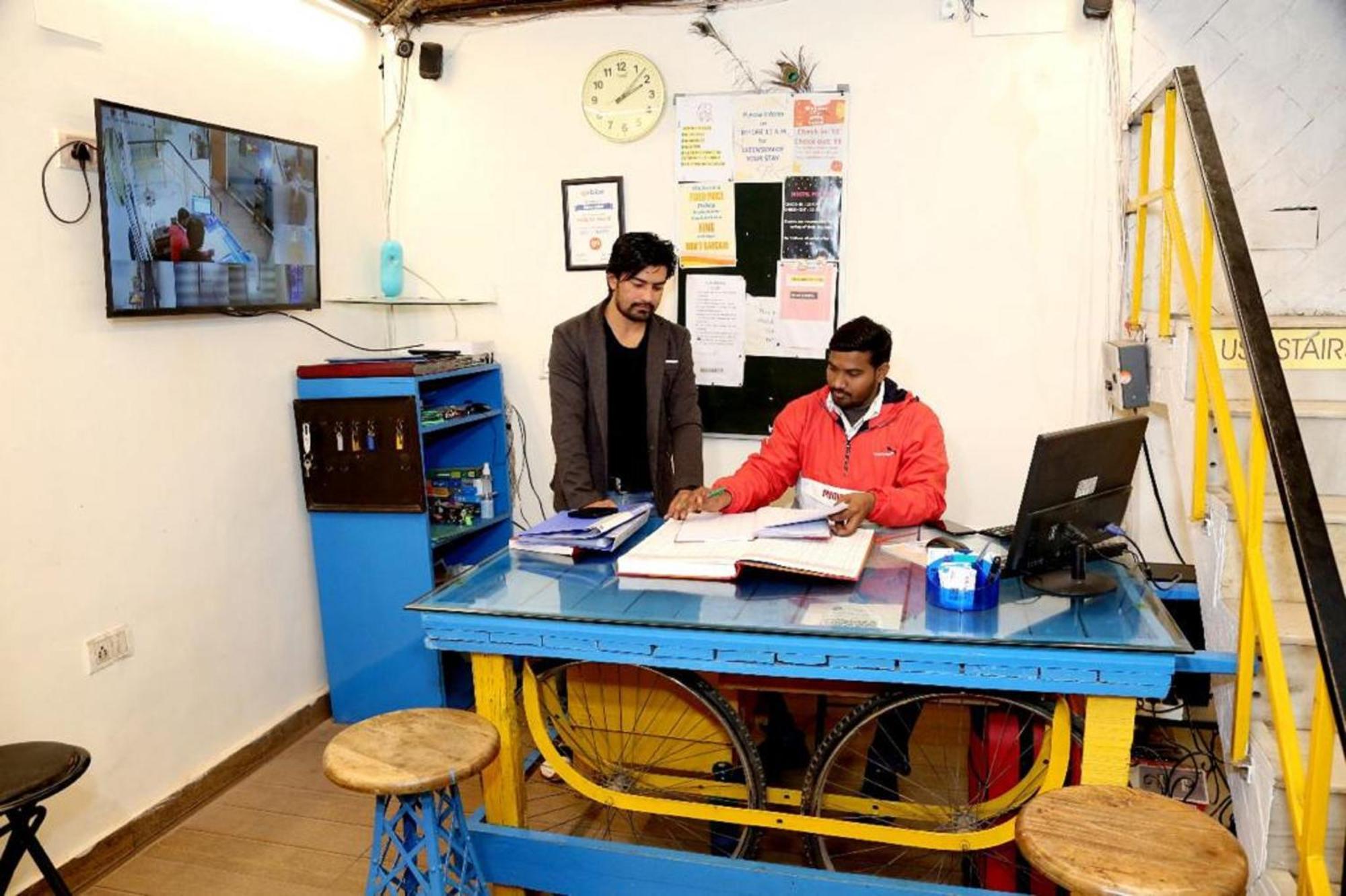 Bunk Hostel Delhi Best Backpacking Accommodation New Delhi Eksteriør bilde